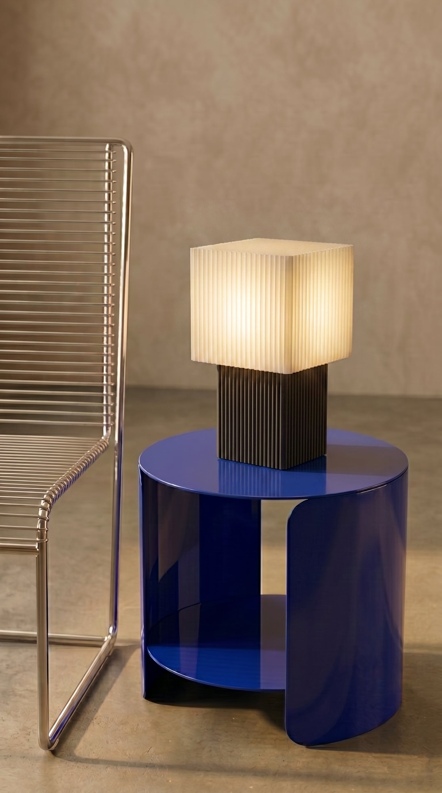Kuub Desk Lamp