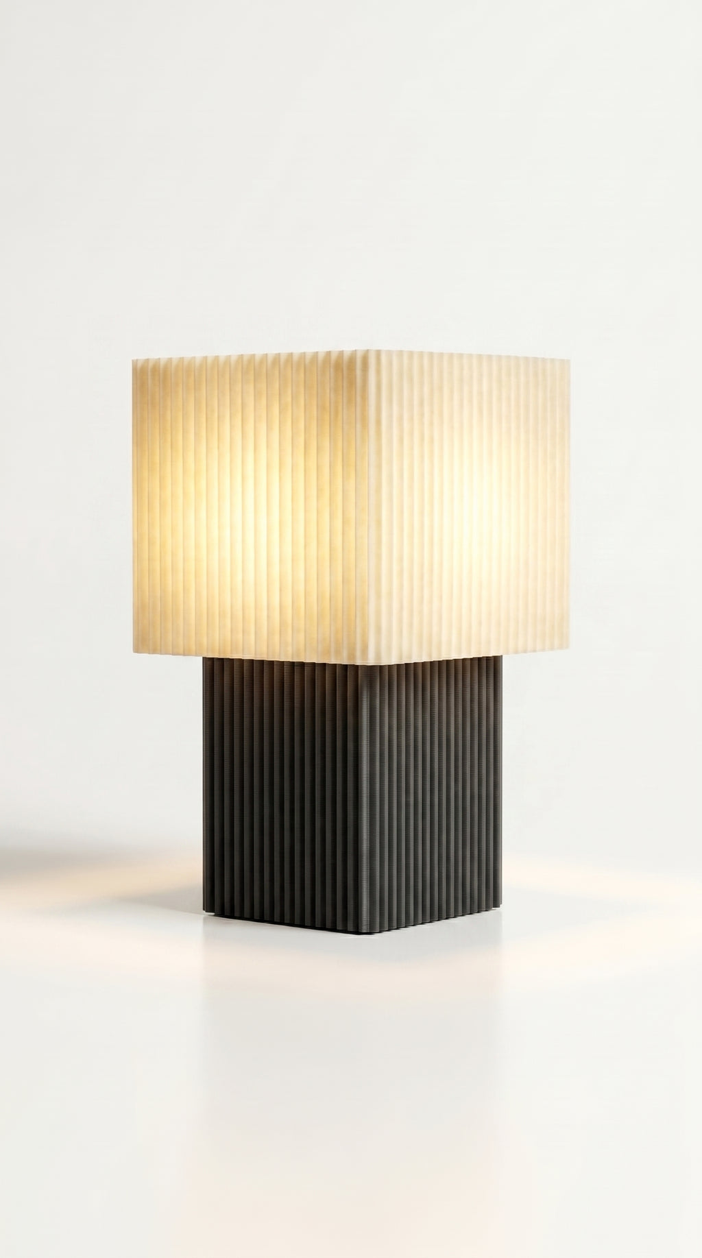 Kuub Desk Lamp