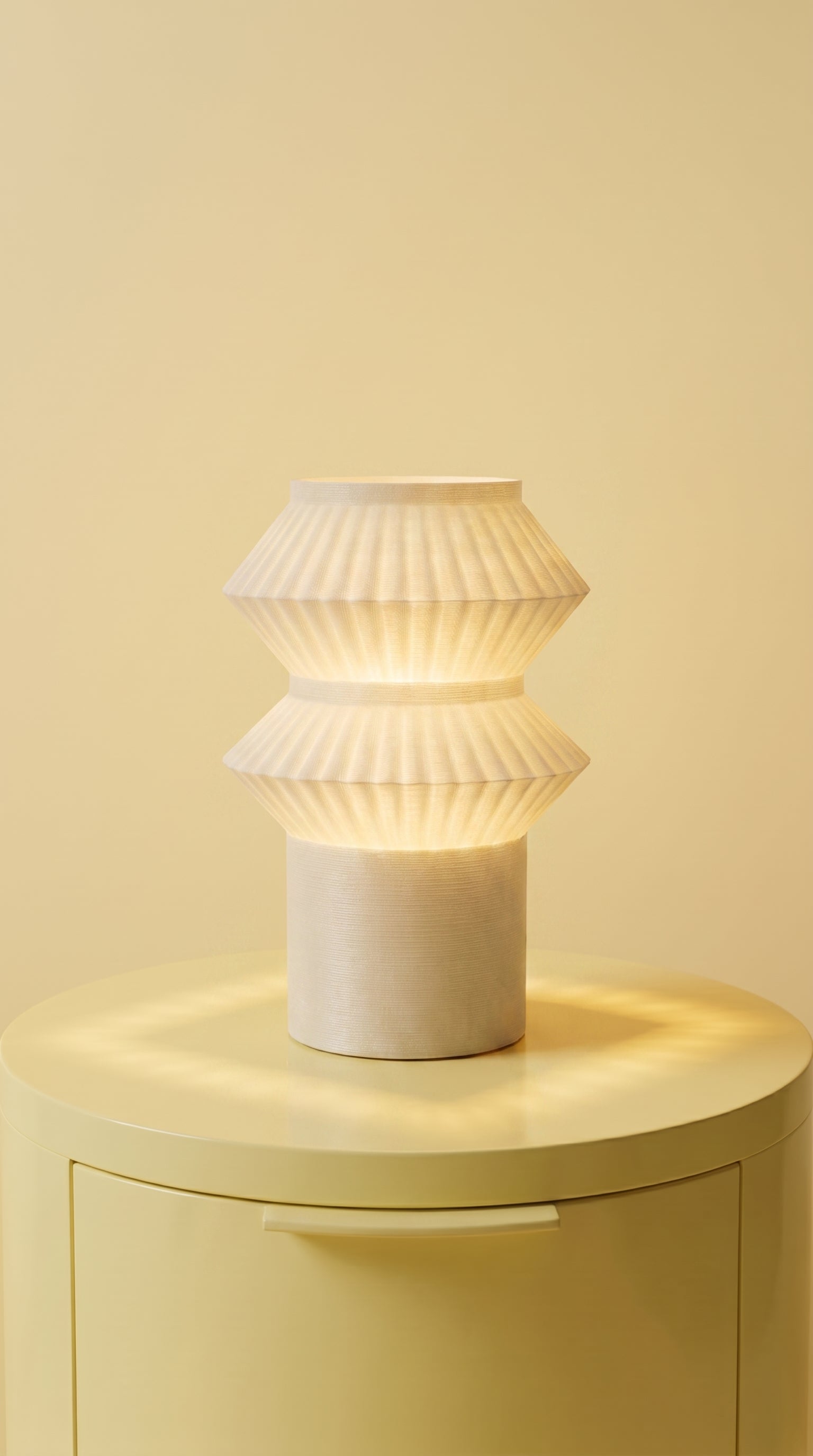 Middl Table Lamp