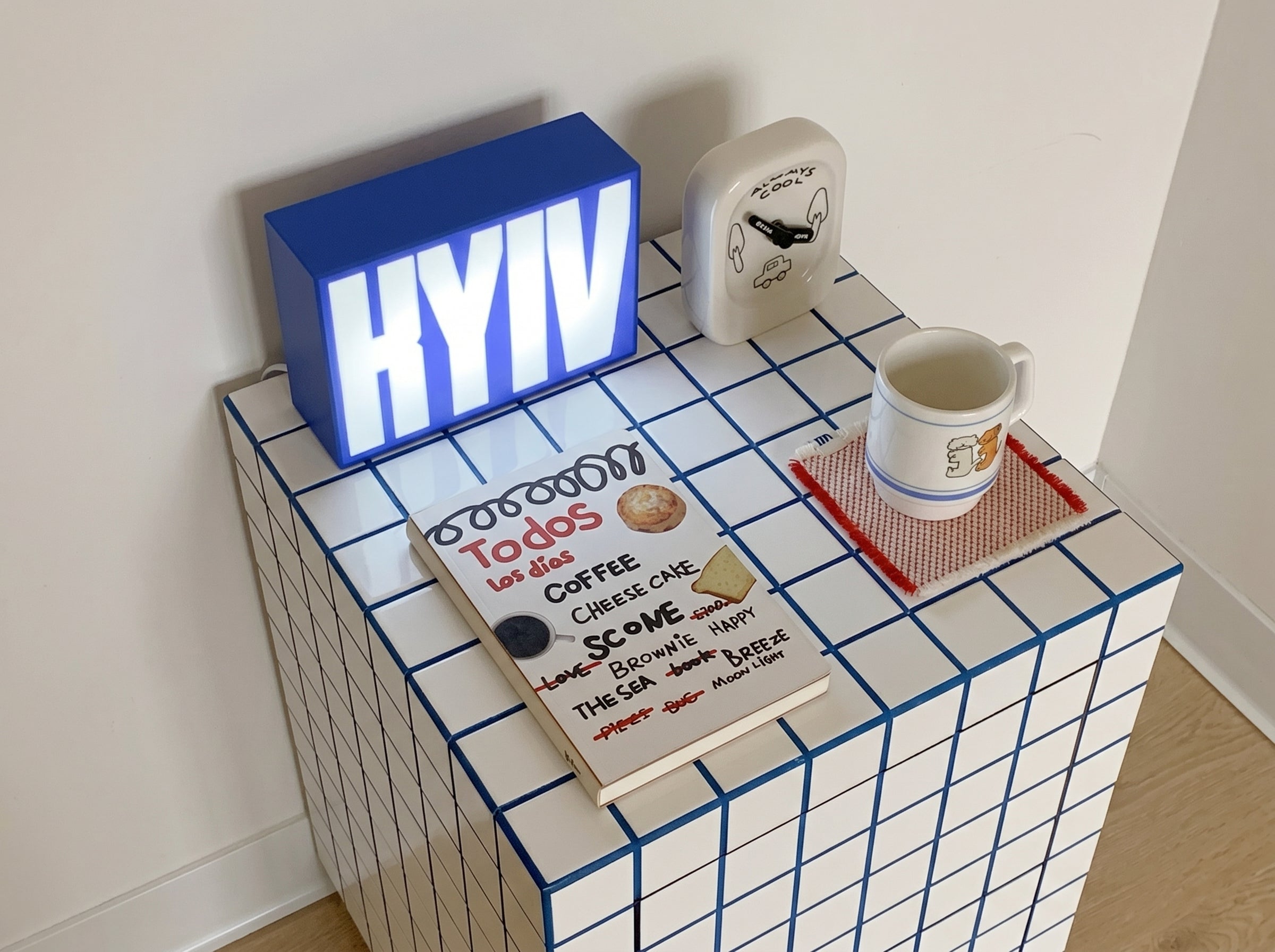 Kyiv Light Box Lamp
