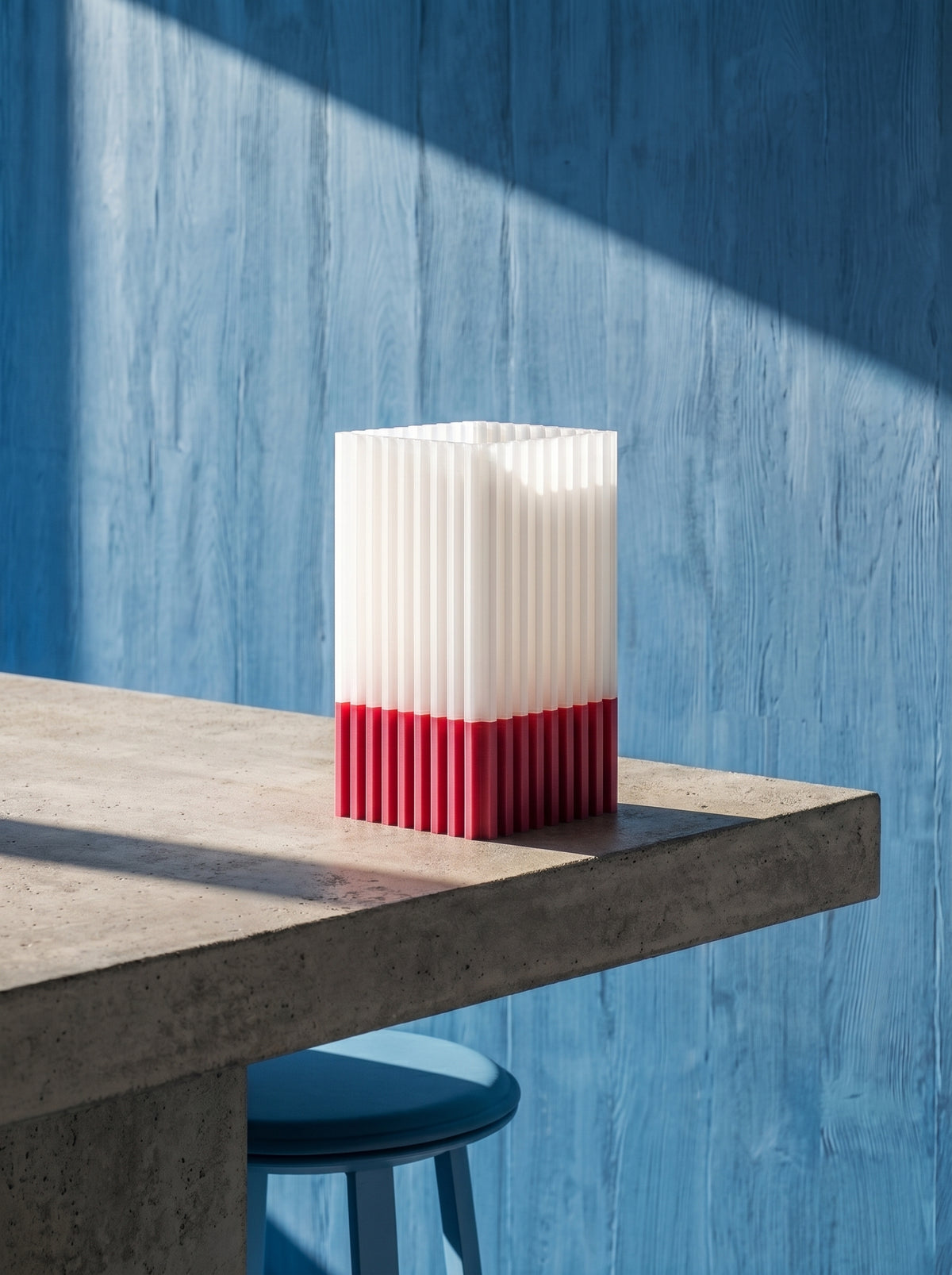 Ember table lamp in daylight