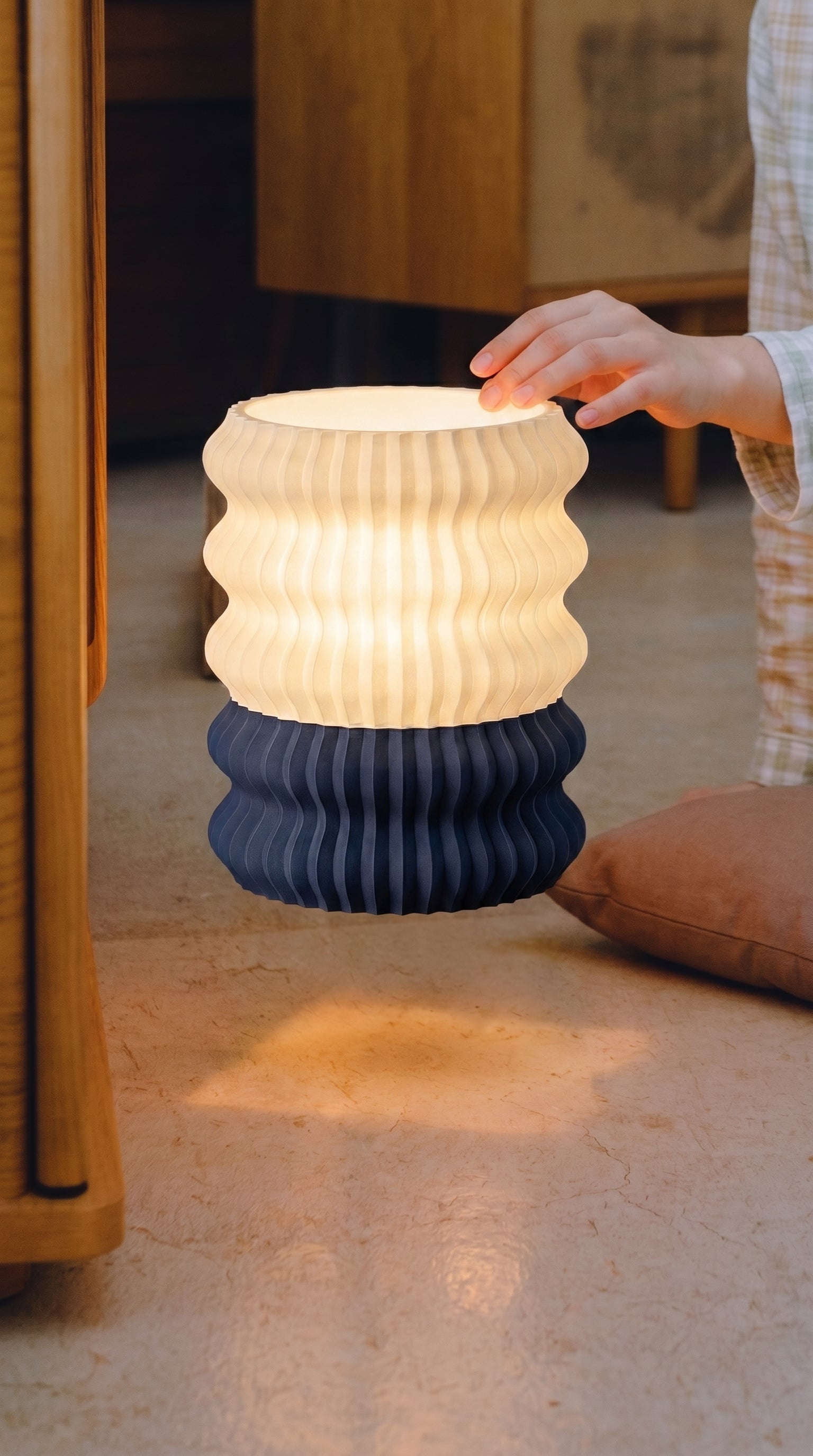 Surf Wave Table Lamp 3D printed